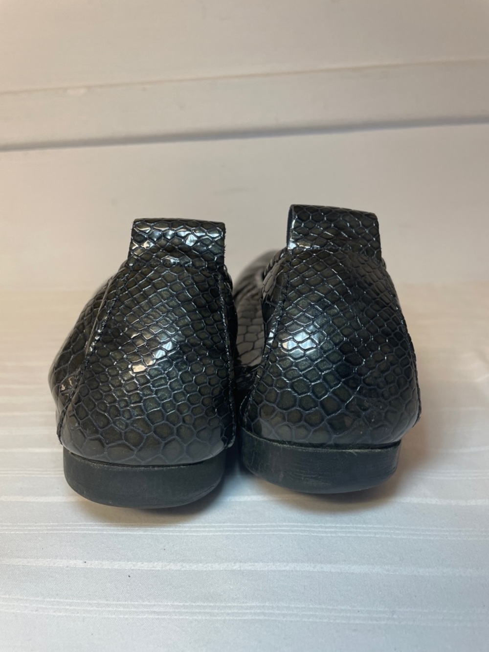 Arche Laius Patent Leather Ballet Flats women’s size 9.5 green but look black - Picture 4 of 16
